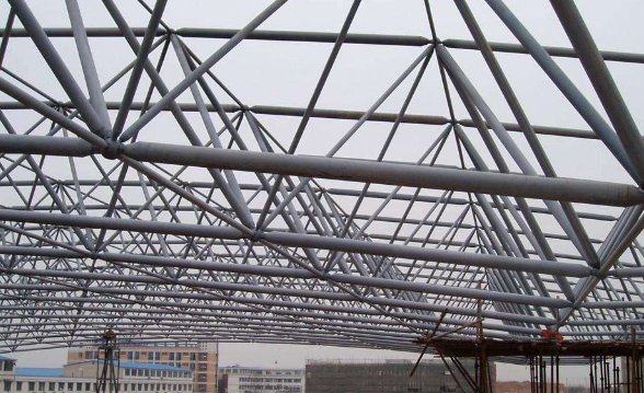 通化网架公司以往都是怎么给网架做隔热保温事件的